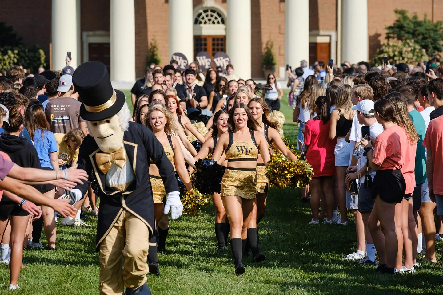 New Wake Forest students and their families attend the Making of a Demon Deacon ceremony on Hearn Plaza.