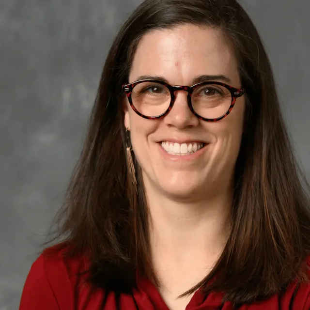 Amanda Vincent receives distinguished book award