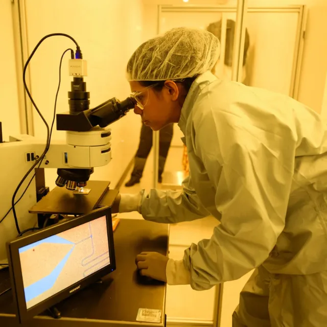 New Wake Forest quantum lab takes research to the next level