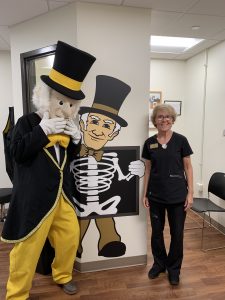 Marion Tuttle of Student Health Service and the Deacon's x-ray