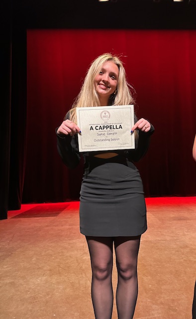 Sophie Spangler wins outstanding soloist at ICCA Quarterfinals