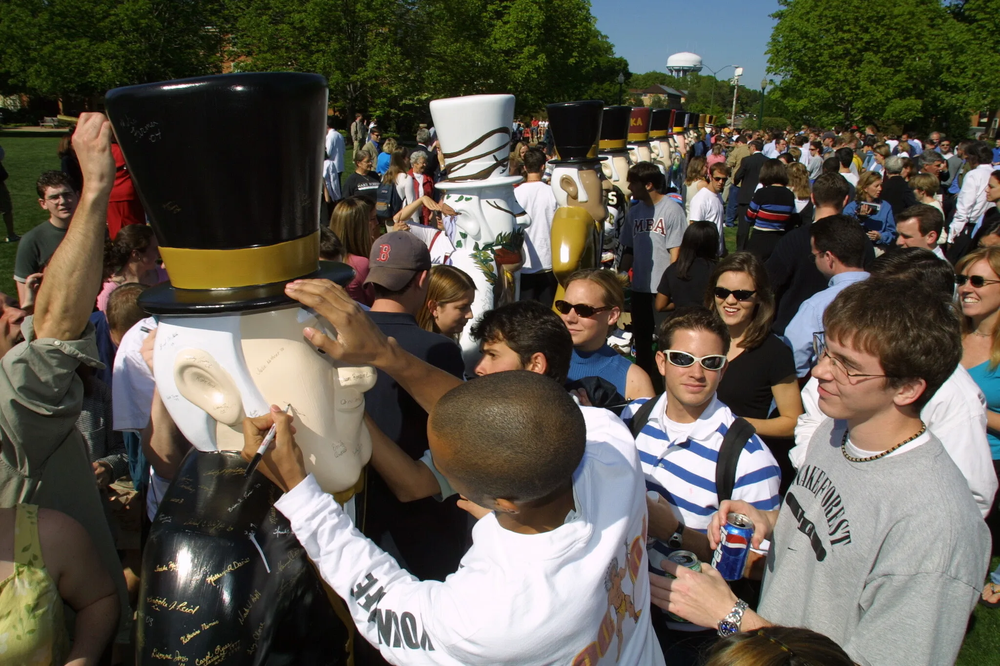 WFU kicks off its capital campaign with Deacons on Parade on the Quad on April 27, 2001.
©2001 Wake Forest University, Office of Creative Services. Photo by Ken Bennett.