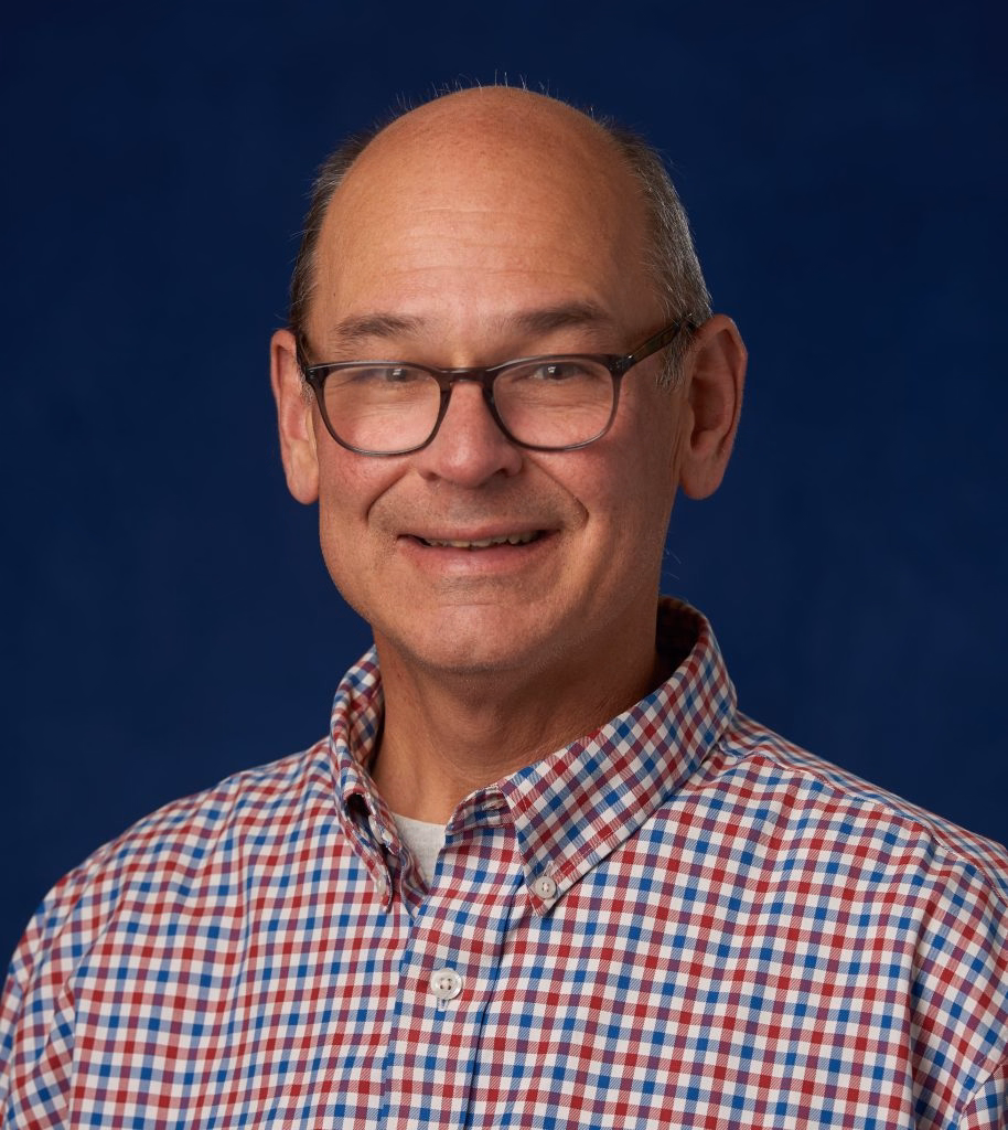 Chemistry professor Bruce King honored as AAAS Fellow