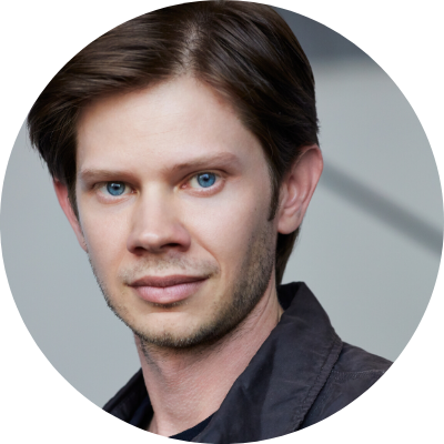 Lee Norris headshot