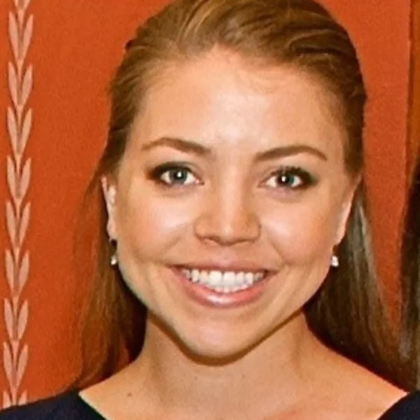 Stephanie Bandyk ('14) | Director UKI Strategy & Market Development at Mastercard | London, UK