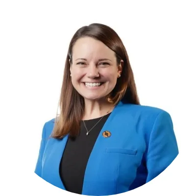 Katharine Farrell ('09, MBA '15) headshot