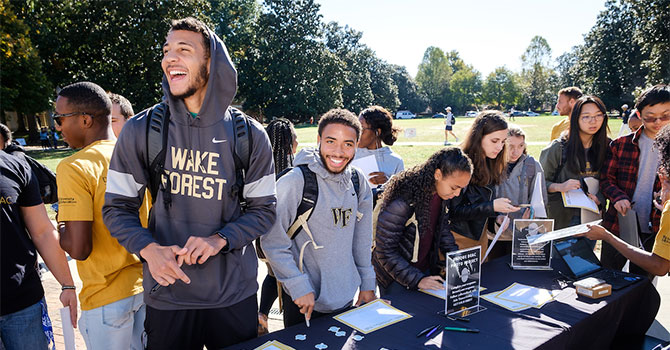 Wake Forest students identify what makes them unique at the Unique Deac event