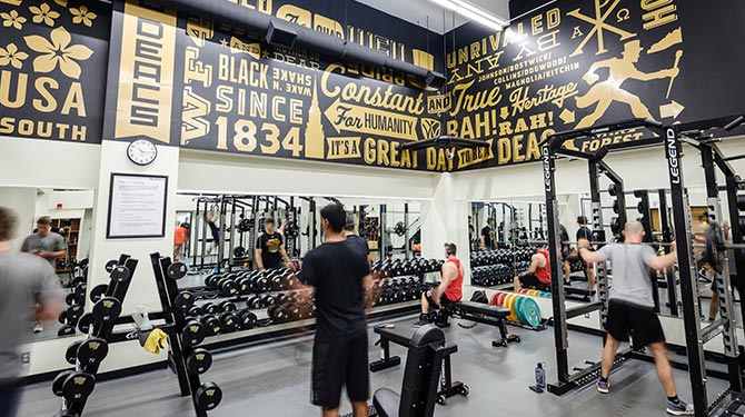 Workout facilities in Reynolds Gym