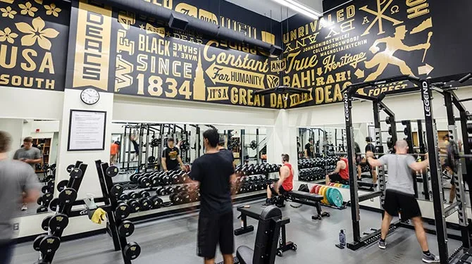 Workout facilities in Reynolds Gym