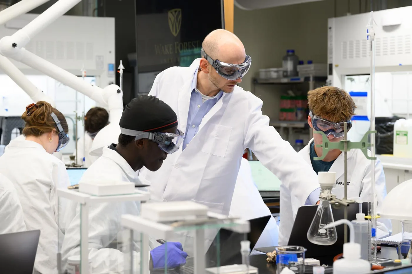 Wake Forest University students work on a lab in Prof. Scott Geyer’s Chemistry I Lab in Salem Hall.