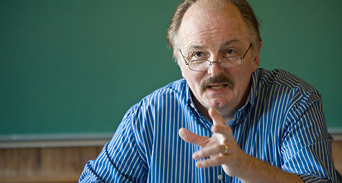 Noted political science professor David Coates: “If we had had more government, not less — timely in its regulatory intervention — this crisis could have been avoided.”