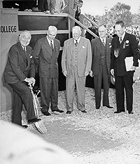 Harry Truman breaks ground on the new Wake Forest campus