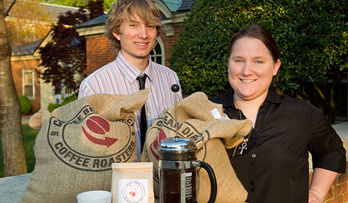 Juniors JT Peifer and Kari Heuer are building a specialty coffee business, one bag at a time.