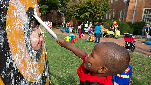 Project Pumpkin, pie in the face