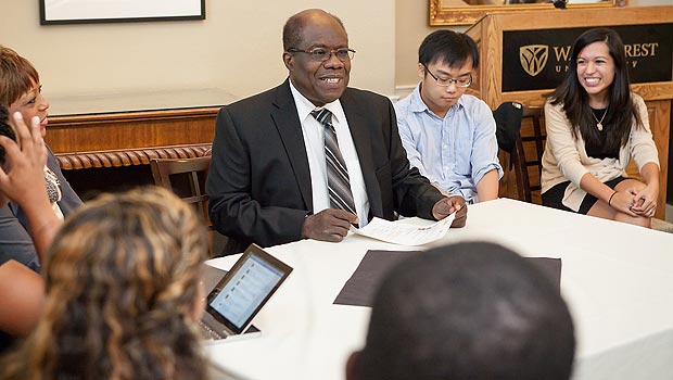 Ed Reynolds meets with Wake Forest students and staff.