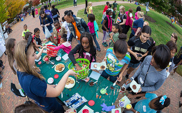 Wake Forest students host 