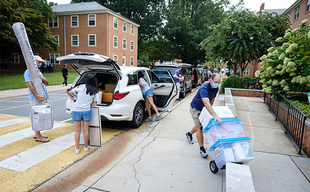 First year Wake Forest students move into the residence halls on South campus on Monday, August 17, 2020.