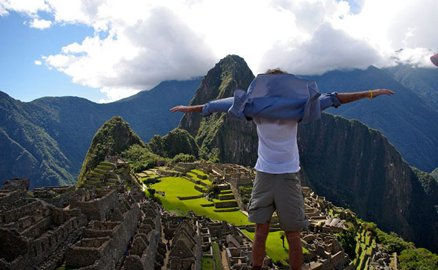 Student in Peru overlooking Machu Pichu