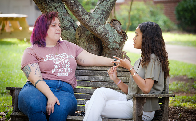 Kaylin Henderson (right) and Liz Miller