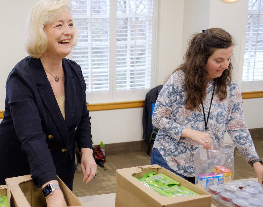 President Wente packs boxes