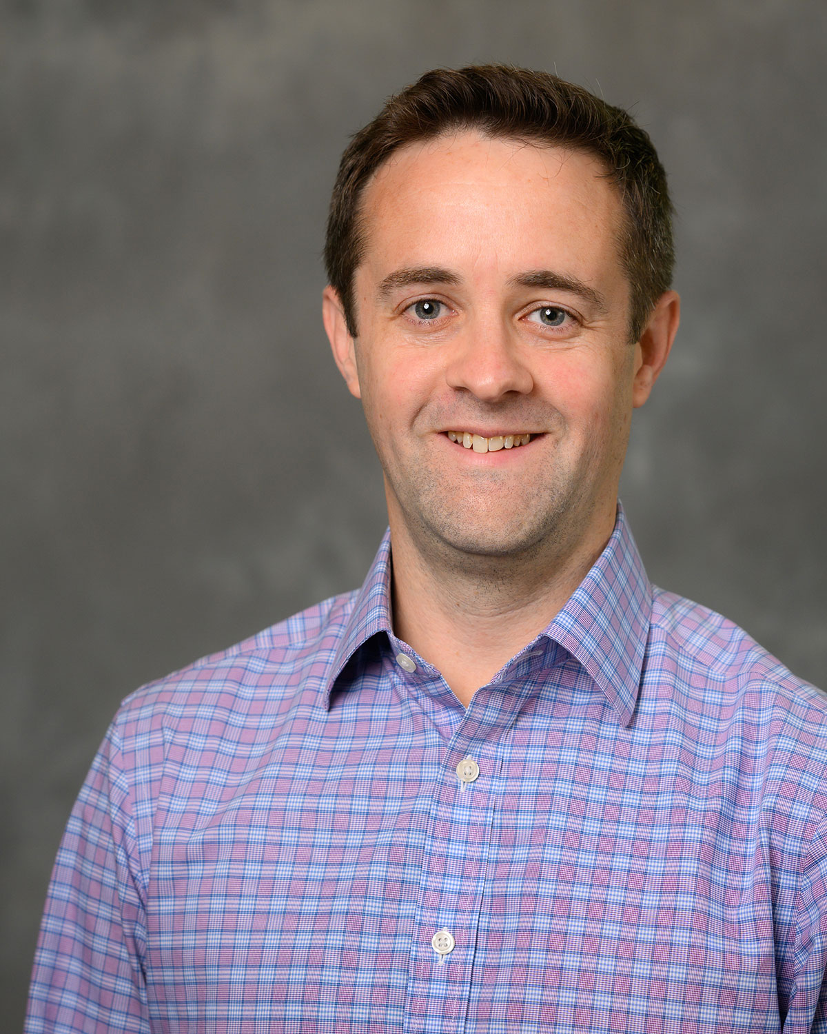 Wake Forest University economics professor Erik Nesson headshot