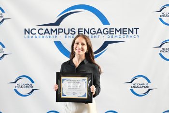 Public health volunteer Reagan Smith earns 2025 Community Impact Student Award