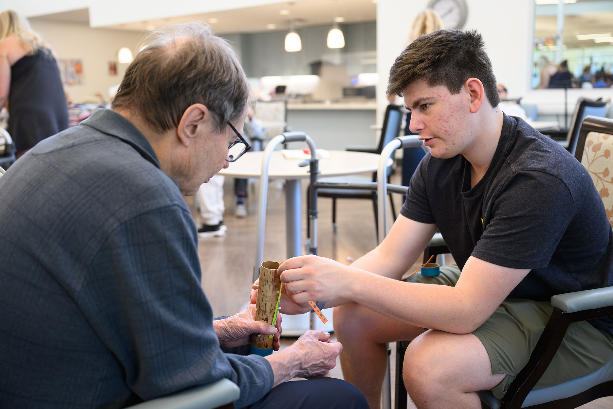 Wake Forest’s Creative Care seminar takes students to the Williams Adult Day Center to work with older adults living with memory loss or frailty.
