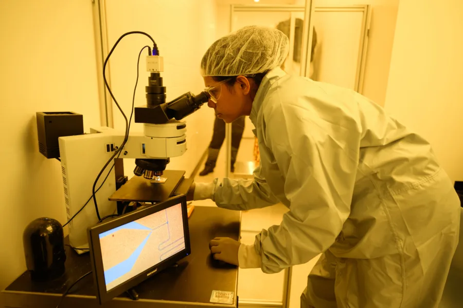 New Wake Forest quantum lab takes research to the next level