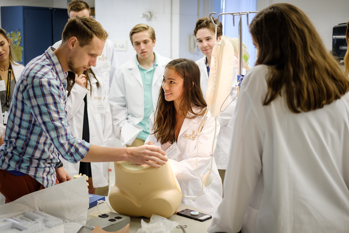 High School Summer Program in Medicine at Wake Forest