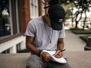 how to write leadership college essay