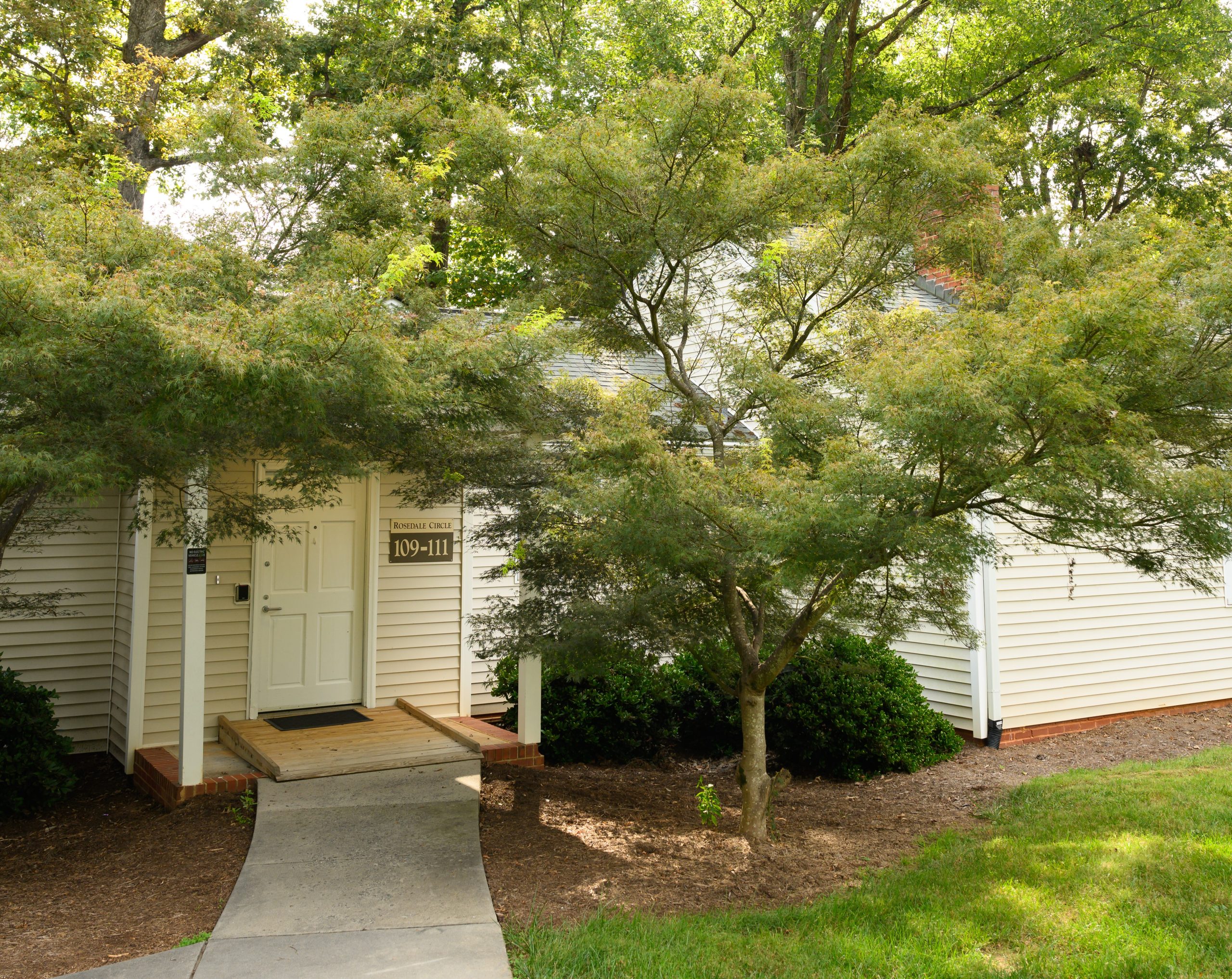 109-111 Rosedale Circle