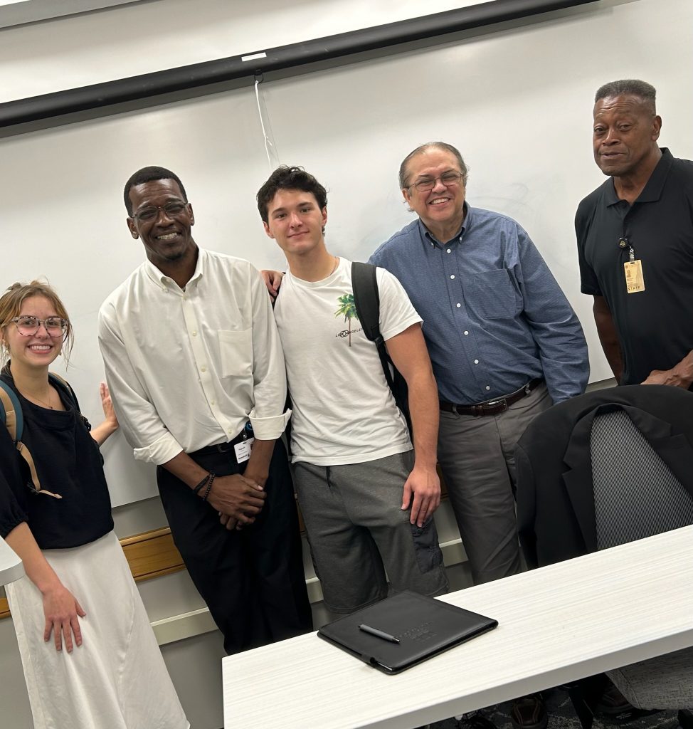 Lexi Lehman, Reggie Torrence, Lenny Lane, Mark Scholl, and Carl Simmons pose for photo.