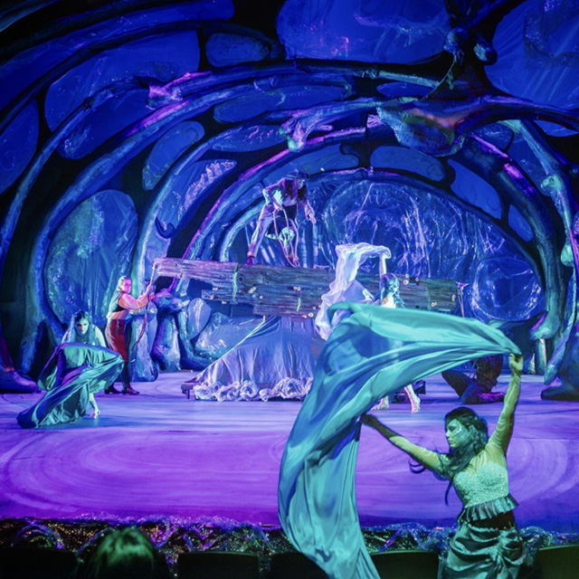 Students perform in 