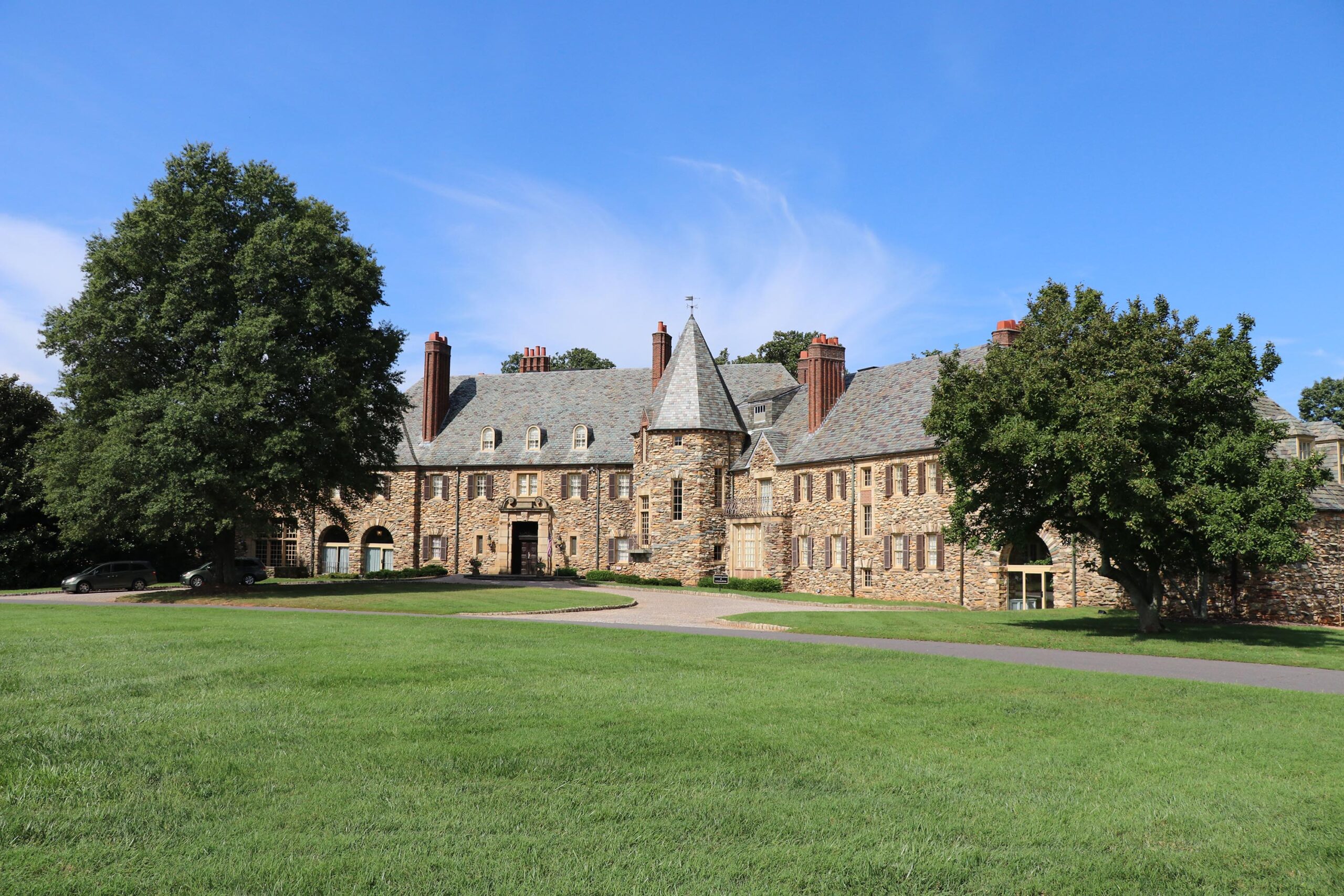 Graylyn House