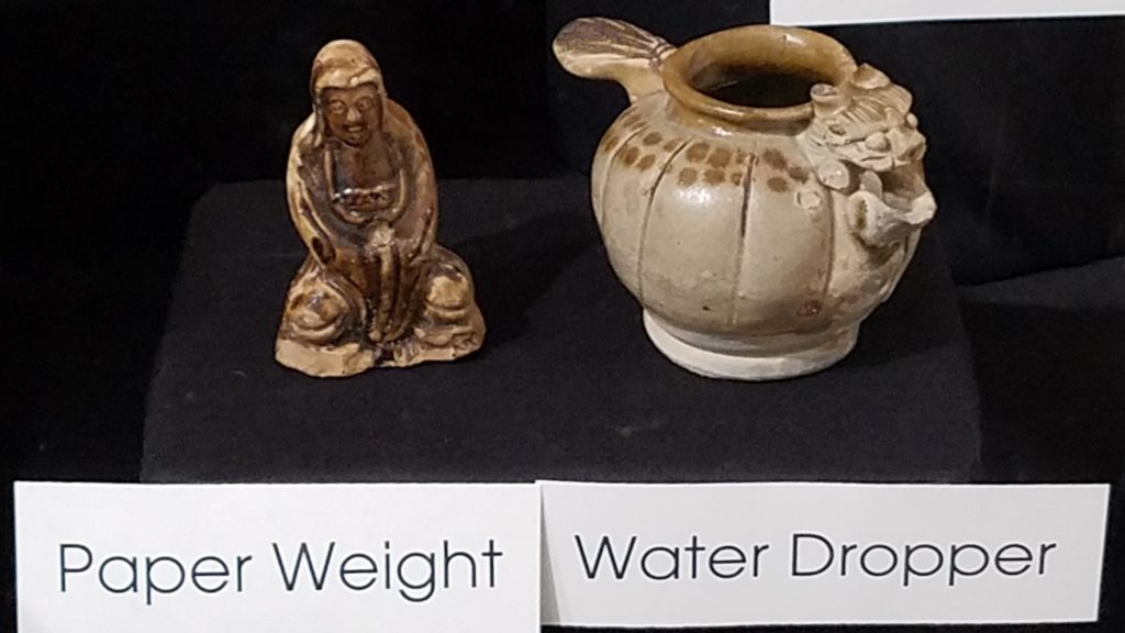 Changsha paper weight & water dropper
