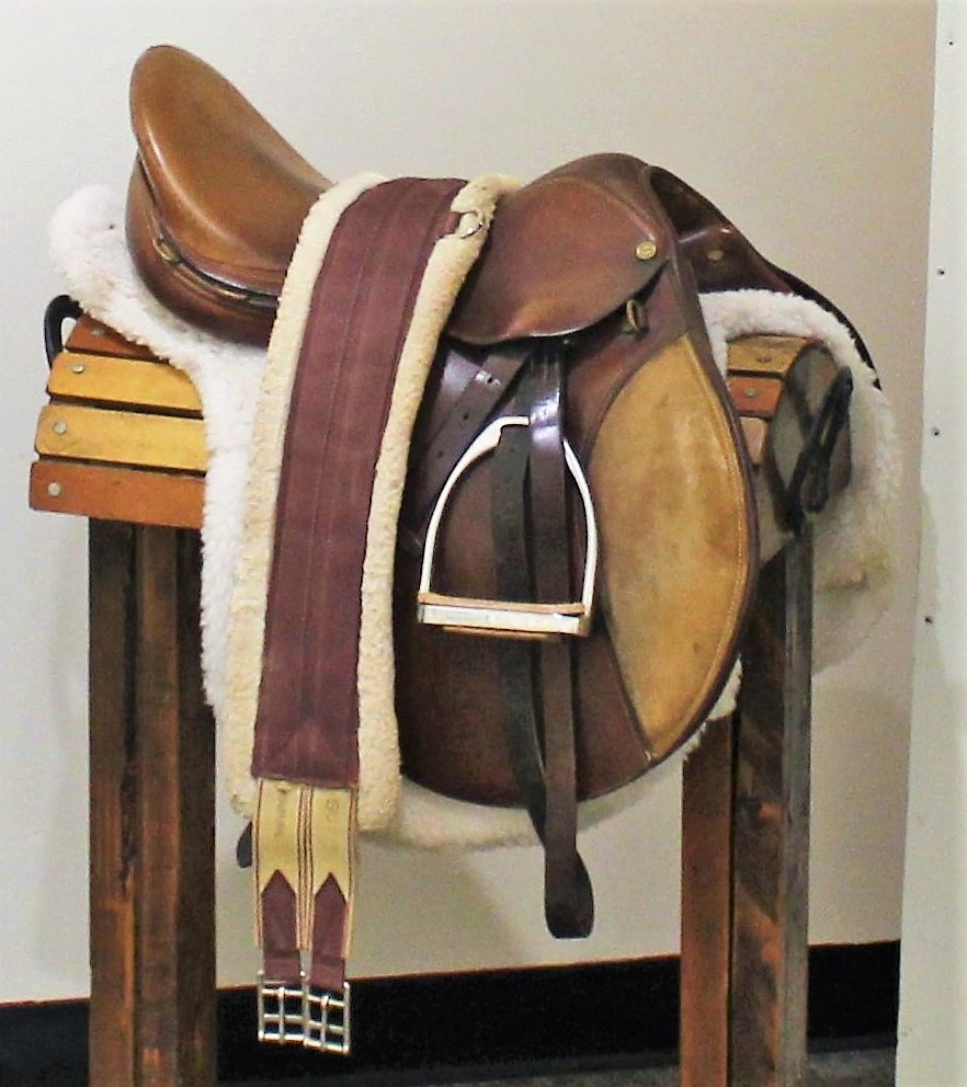 English style saddle