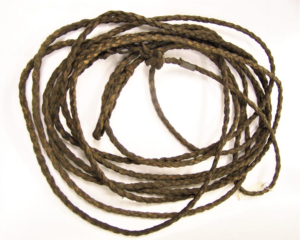 Plains leather rope