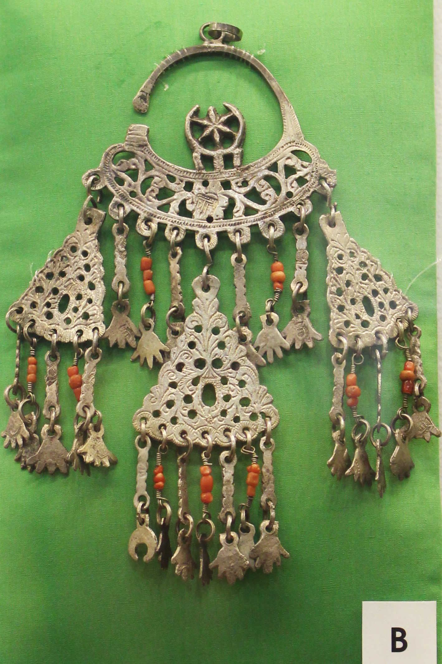 earring