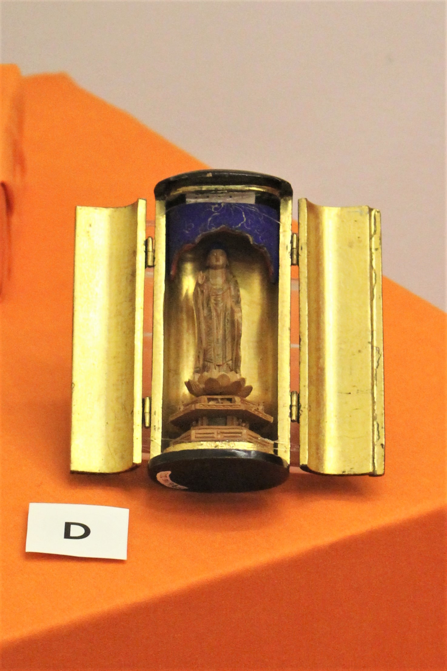 Buddha sculpture