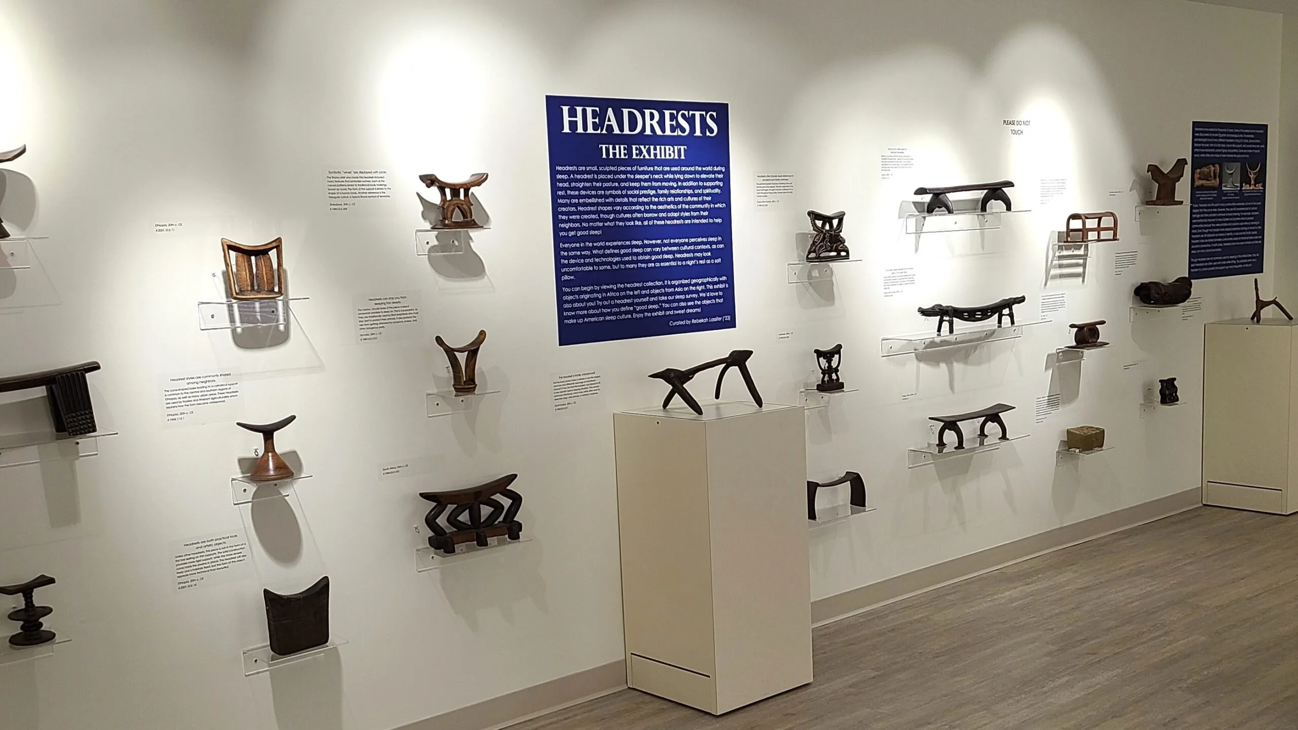 exhibit gallery