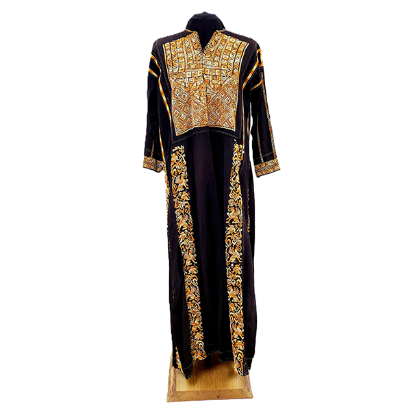 Saudi Arabian Dress - Timothy S. Y. Lam Museum of Anthropology Saudi Arabian Dress - Timothy S. Y. Lam Museum of Anthropology
