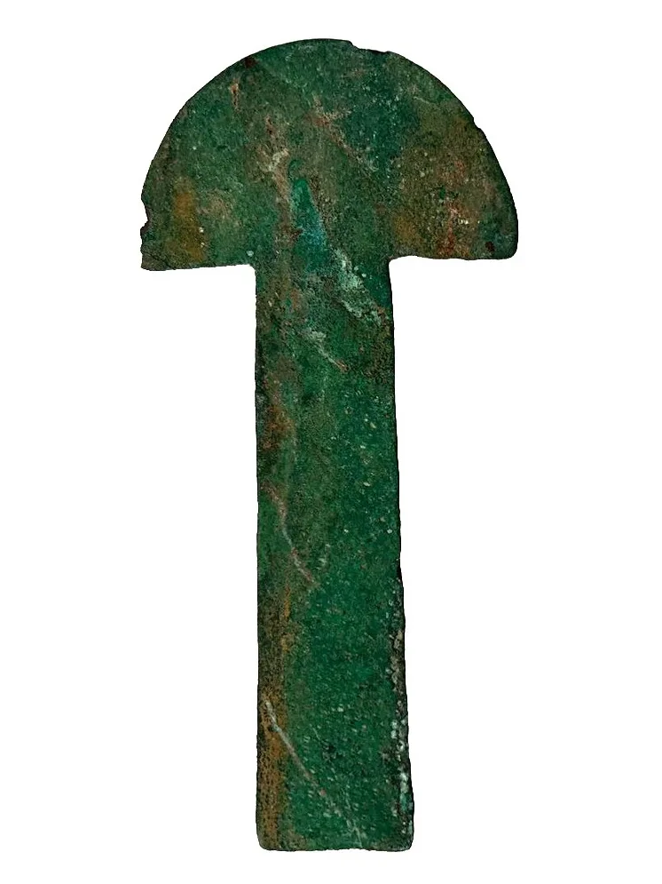 knife with half-moon shaped end 
