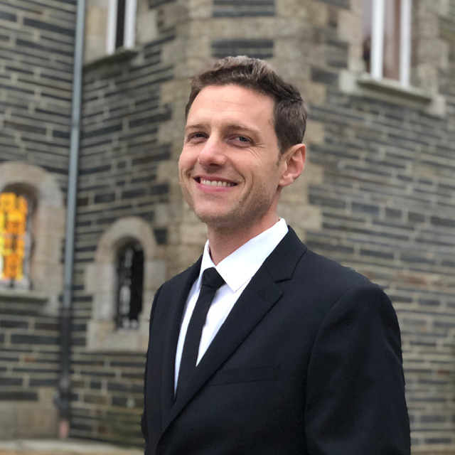 Lee Briggs '02
