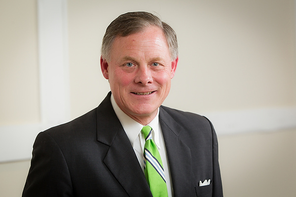 U.S. Sen. Richard Burr ('78)