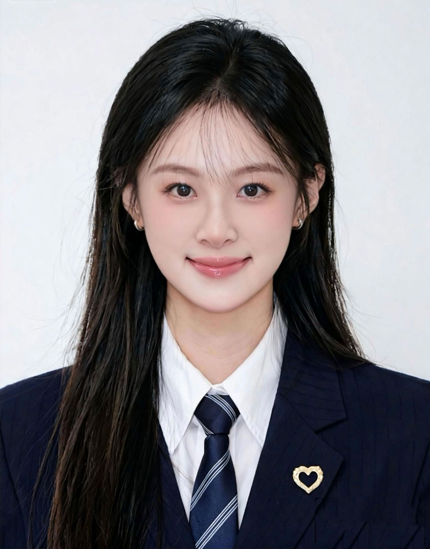 Yue Yu - Out of the Forest (Class of 2026)