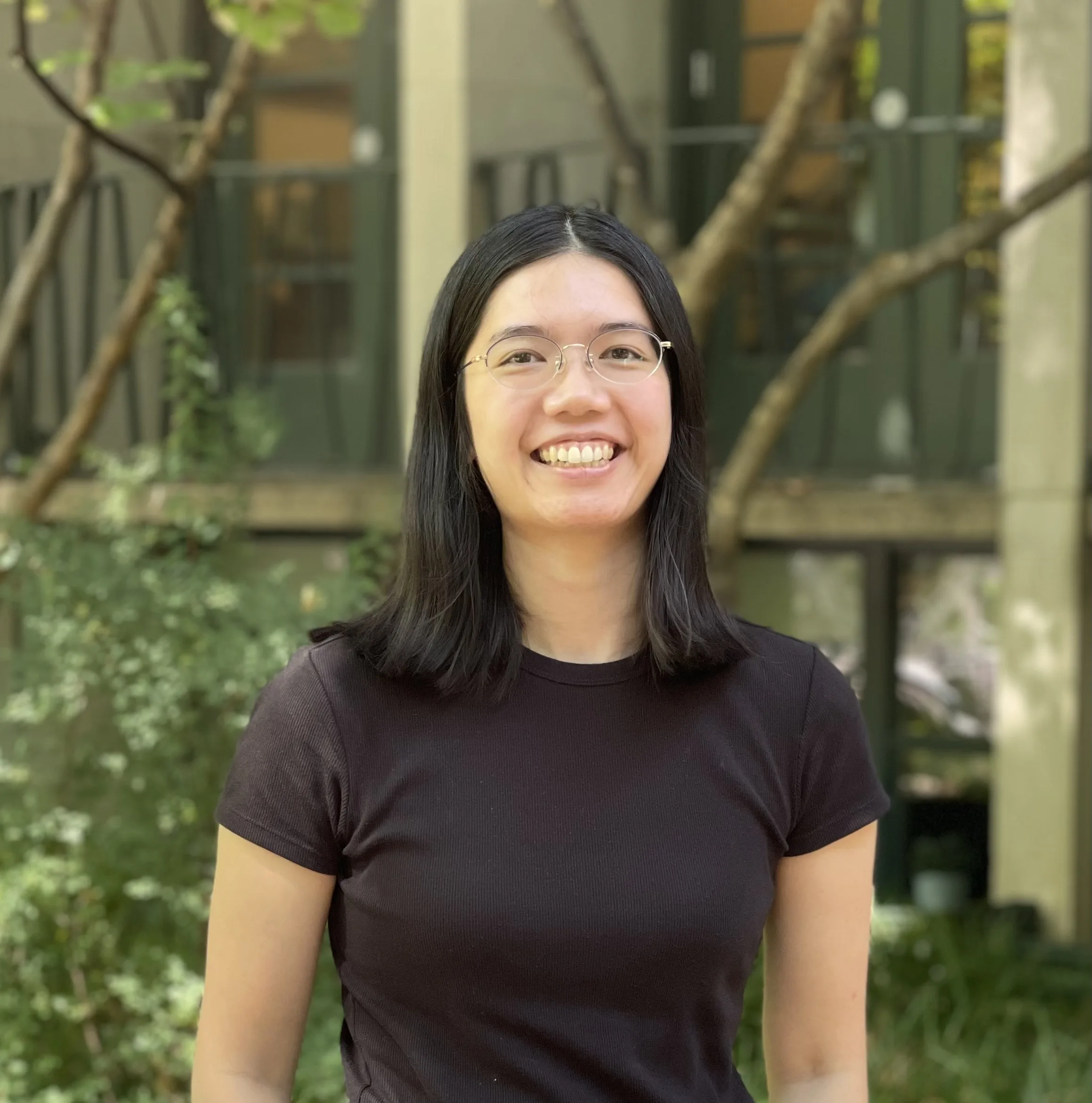 bio photo of Visiting Assistant Professor Tiffany Nguyen