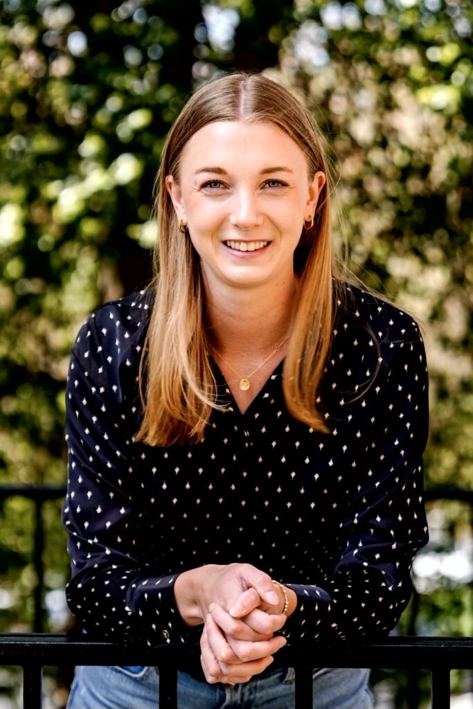 Head Shot - Natalie Borusk