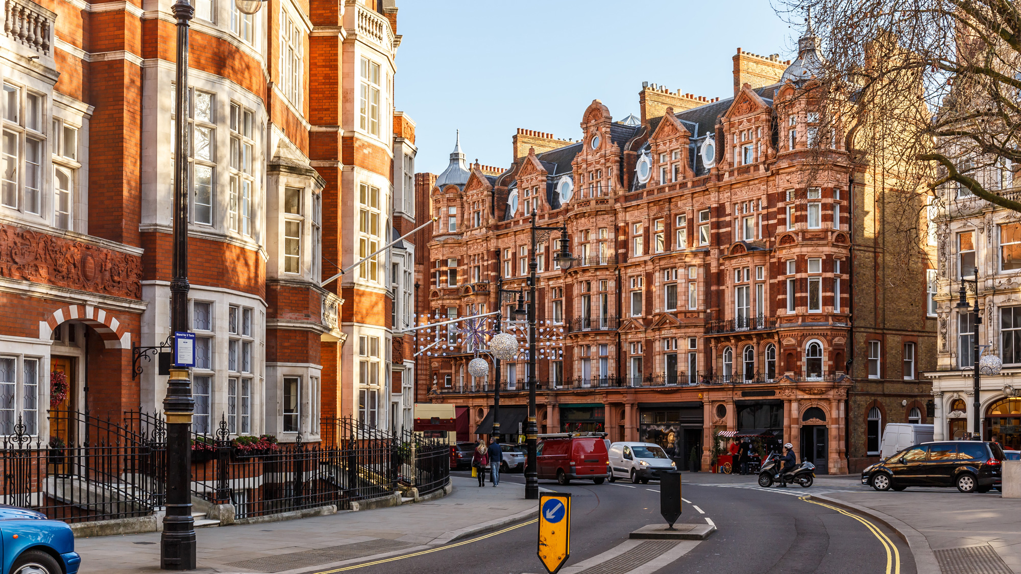 A row of buildings in London, England during daytime.