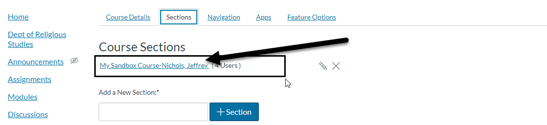 Arrow pointing to the name oft course section link located in the Course Settings of the course.