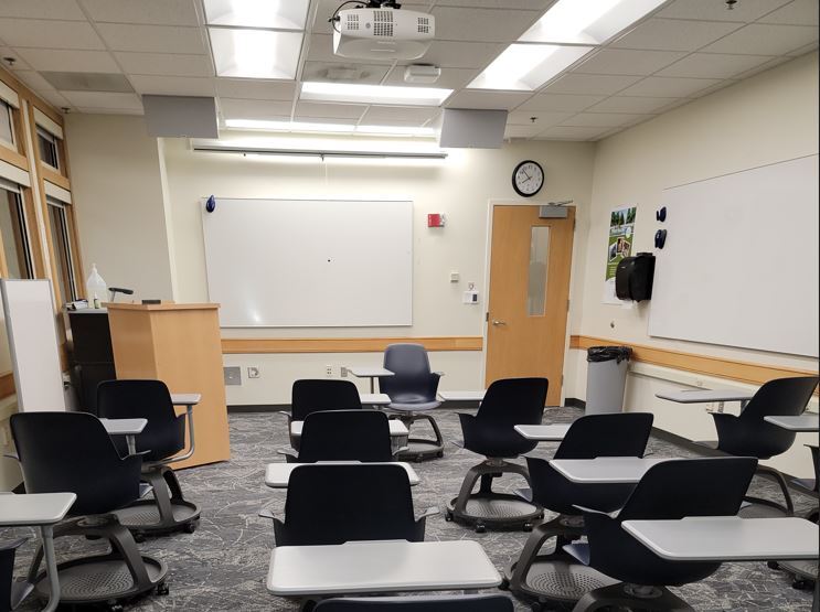 interior photo of Greene 341 classroom before renovations